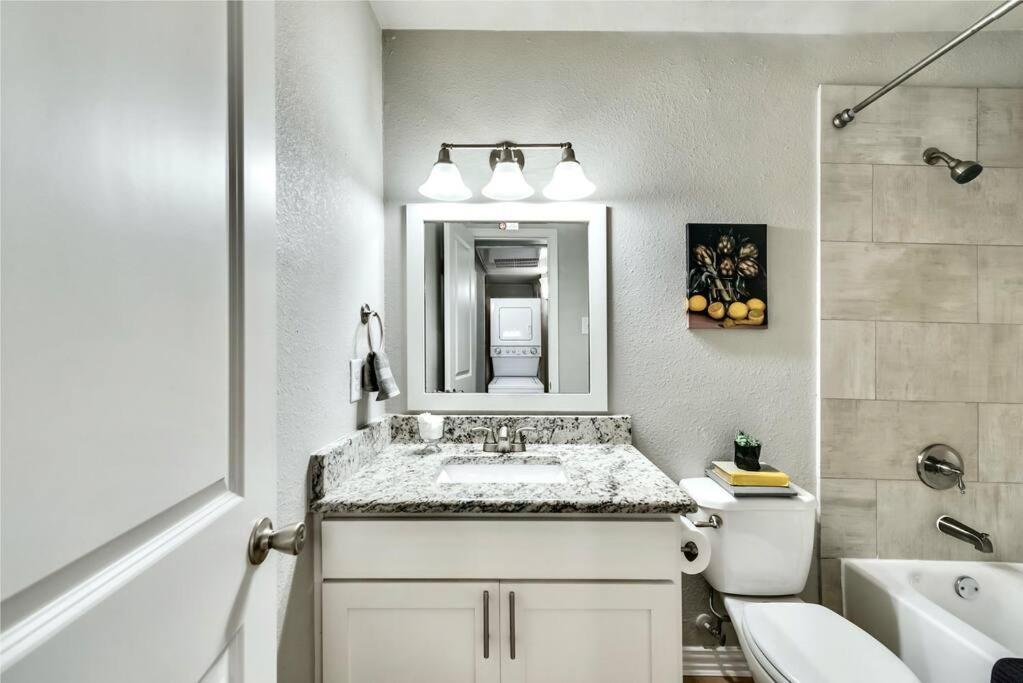 The Hidden Gem Near Downtown Dallas Exterior foto